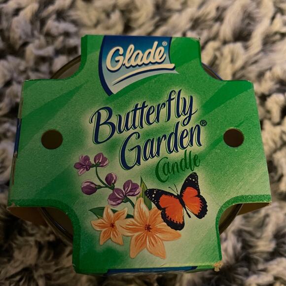 Glade Butterfly Garden Candle 4 Oz 2004 Glass - Picture 2 of 5